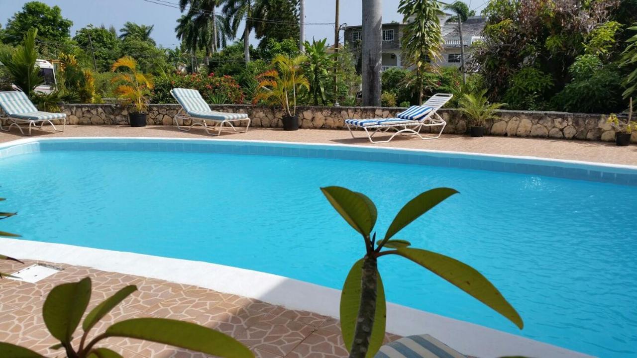 Chaudhry Holiday House Μοντέγκο Μπέυ Εξωτερικό φωτογραφία