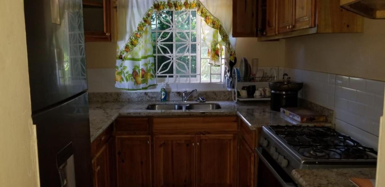 Chaudhry Holiday House Μοντέγκο Μπέυ Εξωτερικό φωτογραφία